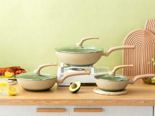 BSCI Lightweight Aluminum Cookware Set 8Piece With Wooden Handle